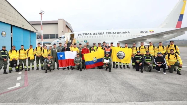 Ecuador enviará a 55 bomberos para apoyar combate de incendios en Chile 