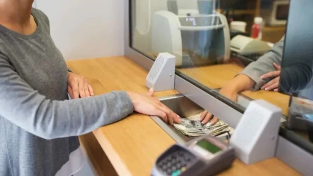 Utilidades de la banca privada en Ecuador crecieron 30 % y superaron los USD 544 millones