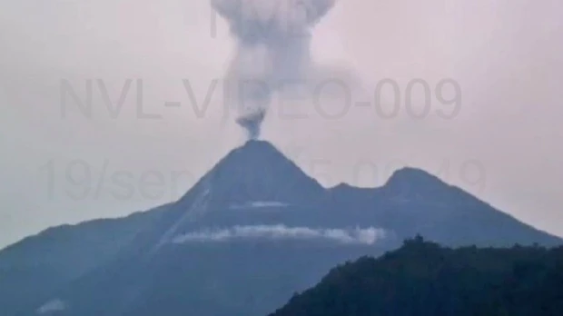El Reventador expulsó material piroclástico