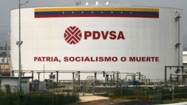 El secretario general de la organización, Haitham Al Ghais, se reunió con Fernando Santos, ministro de Energía y Mina / Foto: EFE