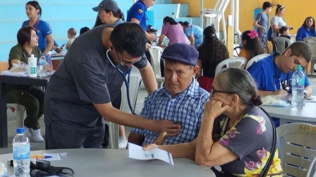Sucumbíos: 870 habitantes de Jivino Verde recibieron atención médica gratuita