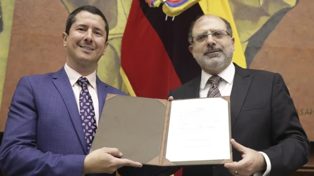 La Asamblea entregó reconocimiento a empleados de TC TV