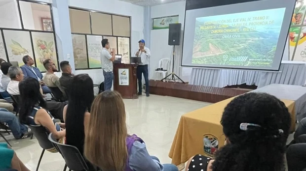 Zamora: El proyecto del IV Eje Vial fue socializado 