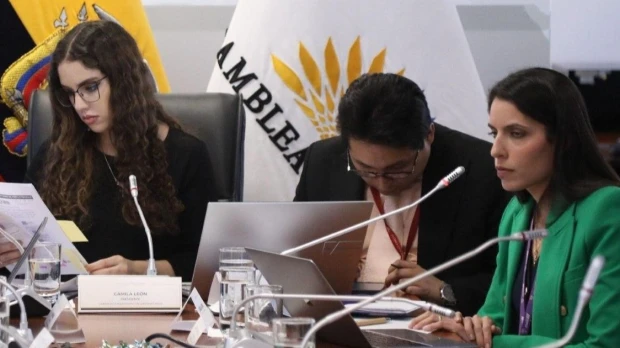 El proyecto minero Loma Larga fue analizado en la Asamblea