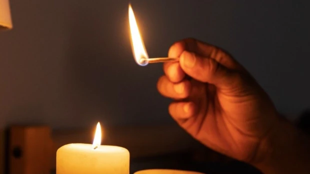 Ecuador enfrenta riesgo de apagones para un millón de familias pese a oferta energética de Colombia