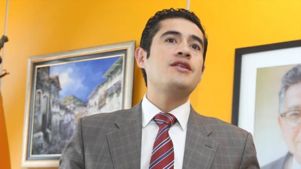 Richard Martínez: “La posibilidad de acudir al FMI hoy está más presente”