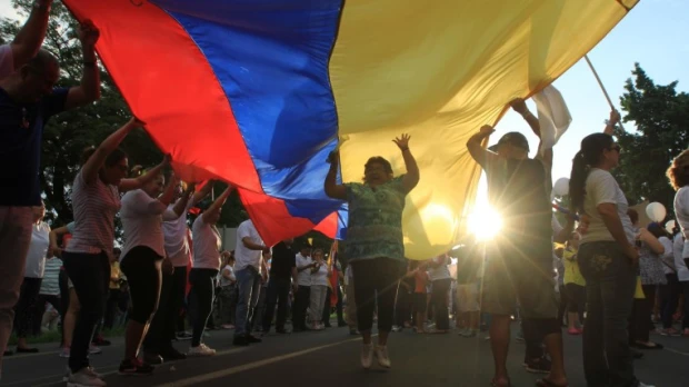 La marcha llegó a la vía a la Costa