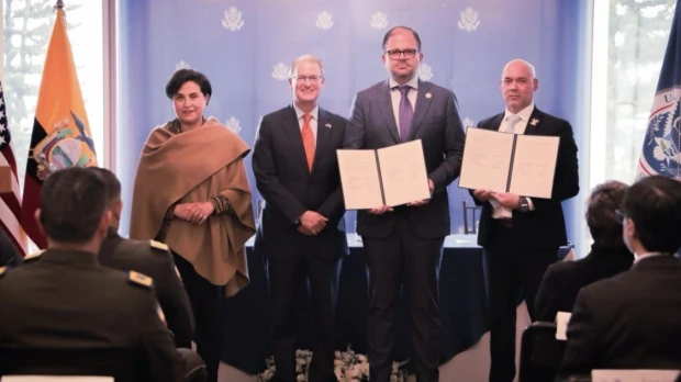 El secretario general de la organización, Haitham Al Ghais, se reunió con Fernando Santos, ministro de Energía y Mina / Foto: EFE