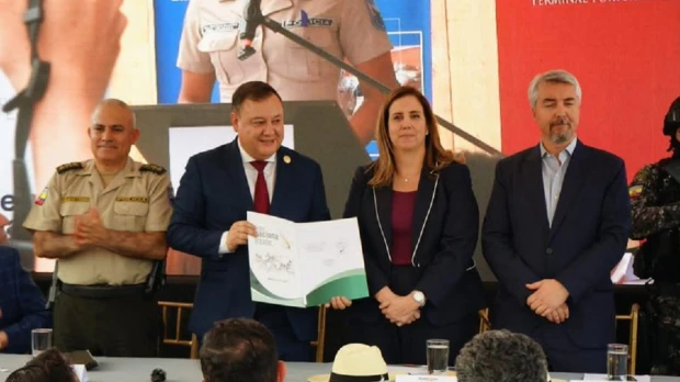 Convenio para prevenir contaminación de droga en exportaciones fue firmado