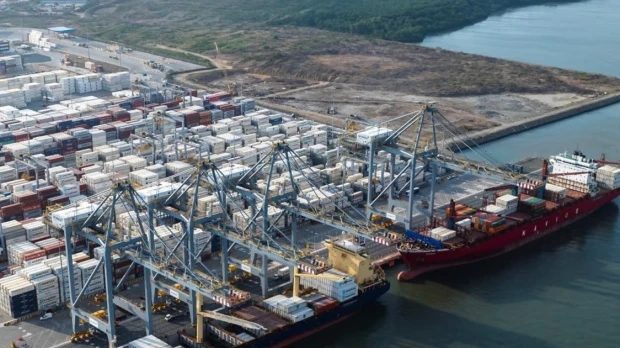 DP World adelantará obras de la fase II de puerto Posorja