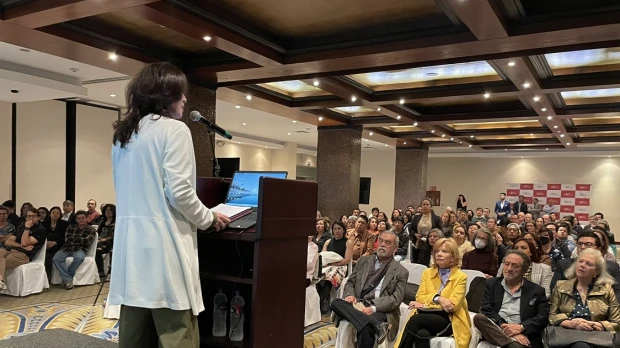 Unos 160 investigadores de varios países debatirán en Ecuador sobre orígenes de la vida