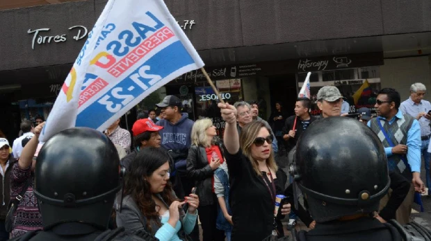La protesta persiste en el CNE, pese al desalojo