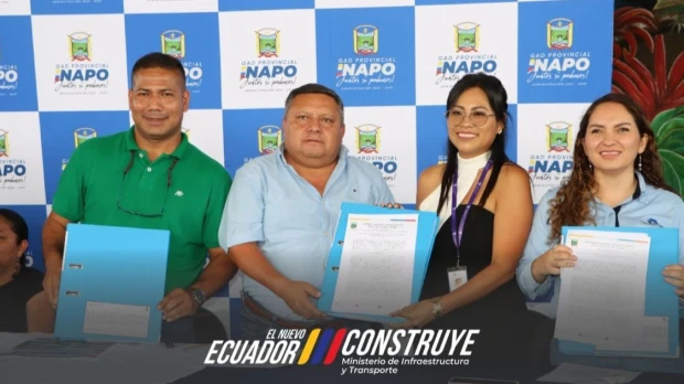 Napo: La construcción de 15 puentes avanza