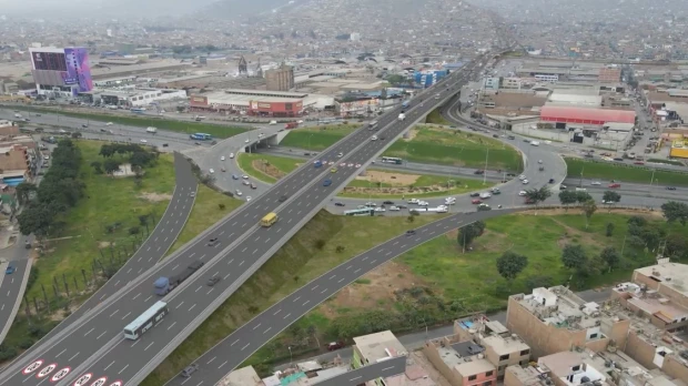 Perú y consorcio español firmaron la construcción de autopista por $ 3.400 millones