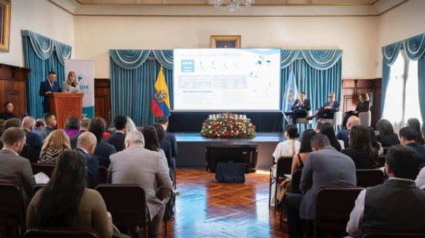 Ecuador activa plan para asistir a migrantes deportados por EE.UU.
