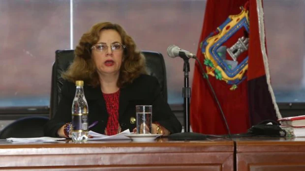 Jueza ordenó la prisión de dos procesados en caso Sobornos que ya están fuera del país 