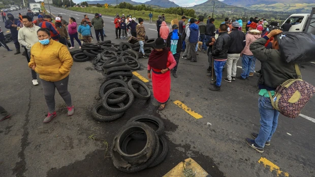 Jueza deja en libertad condicional a Leonidas Iza