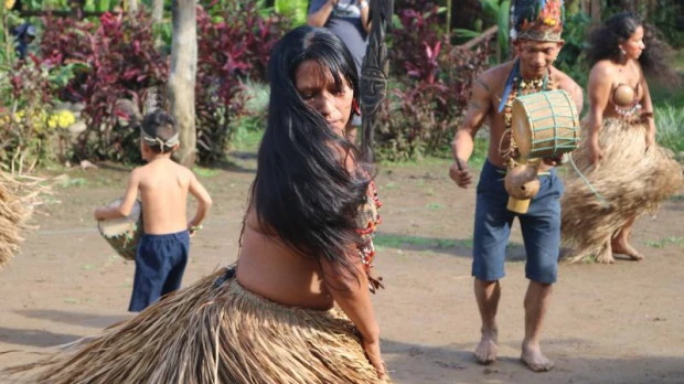 Tradiciones, cultura y danzas en Sacha Wasi