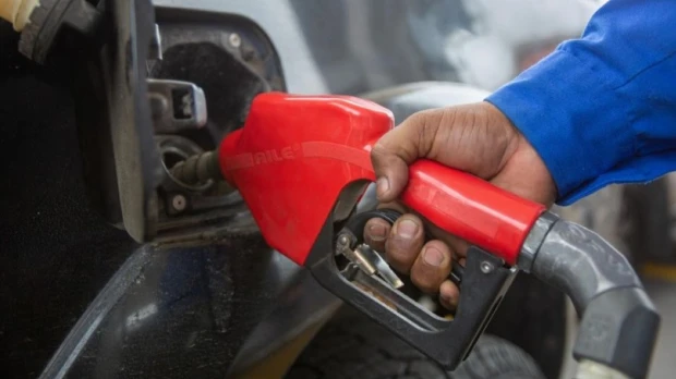Gasolina Extra supera los USD 3 en Ecuador tras nuevo ajuste
