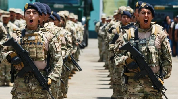 Perú: Ejército rescató 53 indígenas desplazados por minería ilegal
