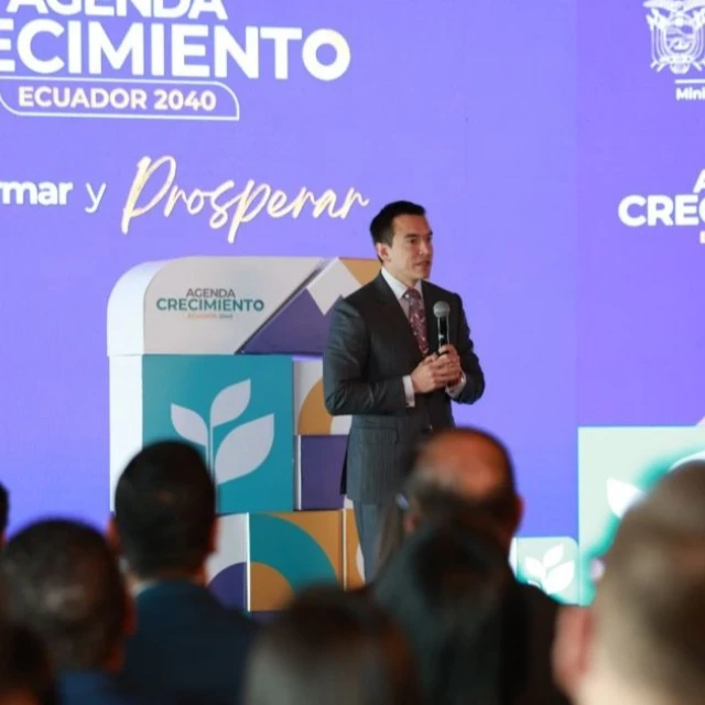 Agenda Ecuador 2040 propone reformas para fortalecer la dolarización