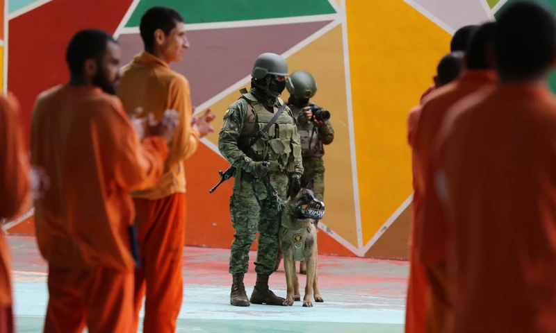 Entre los episodios ocurridos el año pasado destaca una matanza con 13 presos asesinados / Foto: EFE