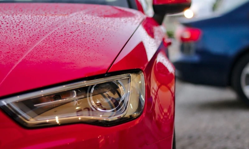 El alza de los combustibles acelera la adopción de la electromovilidad en el país, aunque la falta de infraestructura e incentivos limita su masificación/ Foto: cortesía