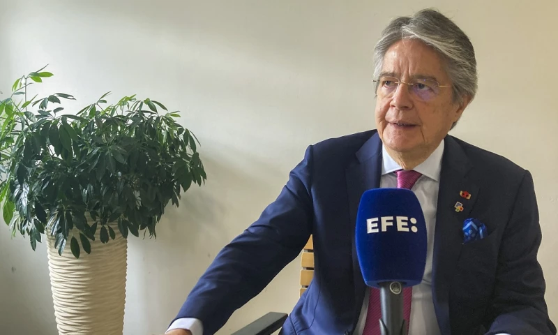 El mandatario citó estos dos asuntos como objetivos principales, ya que, "en las cumbres quedan los enunciados, pero no se les aterriza a la práctica" / Foto: EFE 