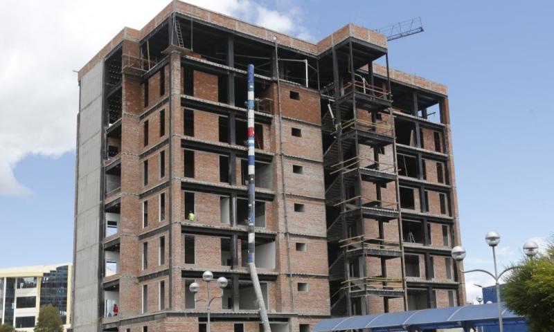 Más de 3.000 estudiantes de Chimborazo se beneficiarán de la construcción / Foto: cortesía Presidencia