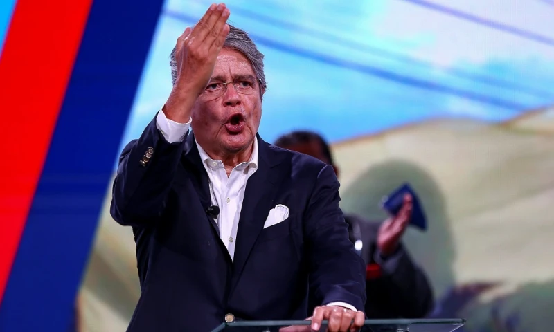 Se inicia campaña electoral con 2 claras opciones para la Presidencia / Foto: EFE