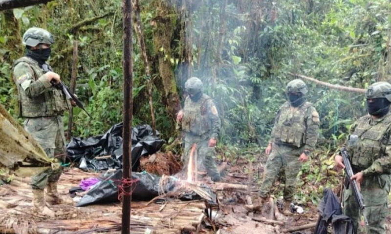 El ingreso del mineral se realiza a través de rutas clandestinas como Conguime Alto, Dos Banderas y La Pangui / Foto: cortesía Ejército Ecuatoriano