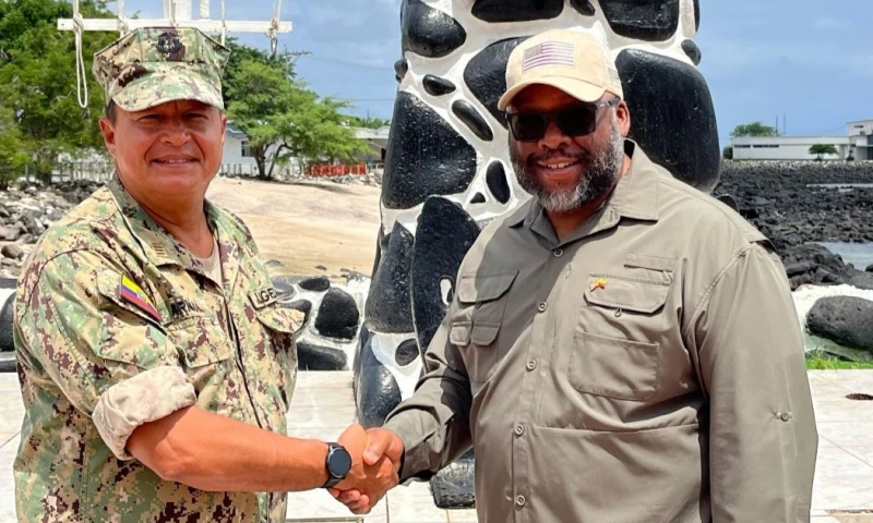 Art Brown, embajador de Estados Unidos, visitó hace pocos días Galápagos / foto: cortesía Embajada de EE.UU.