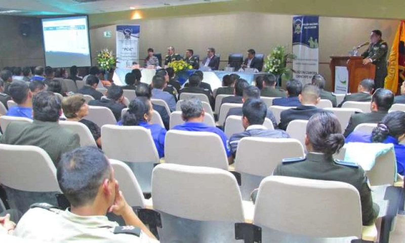 La rendición de cuentas se cumplió en el auditorio de la Gobernación de Zamora Chinchipe. Foto: La Hora