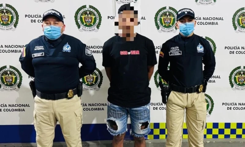 El hombre está procesado por el delito de asesinato y tenía notificación roja de Interpol / Foto: cortesía Policía Colombia