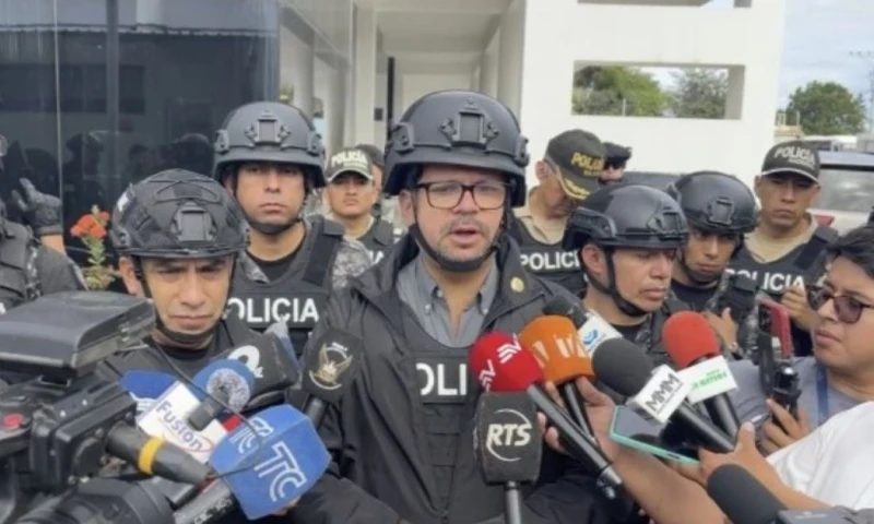 En esta acción participaron 290 policías y 230 de ellos quedaron asignados a realizar las funciones de control de tránsito / Foto: cortesía Policía Nacional