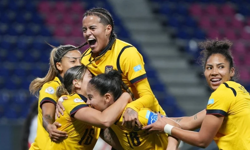 El partido se jugó en el estadio Banco Guayaquil, de Quito / Foto: EFE