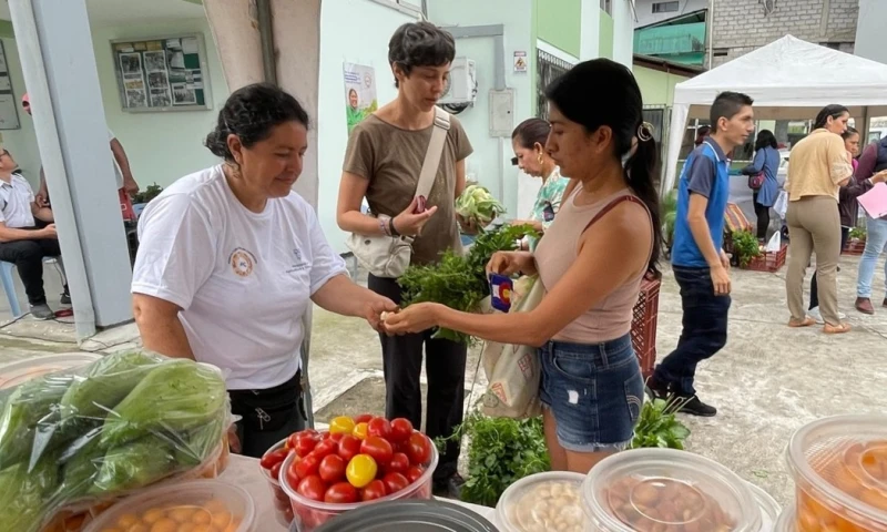 La Feria del Productor al Consumidor se llevó a cabo en Tena./ Foto: cortesía MAG