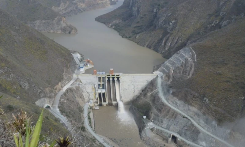  La central Minas San Francisco está ubicada entre Azuay y El Oro / Foto: cortesía Celec