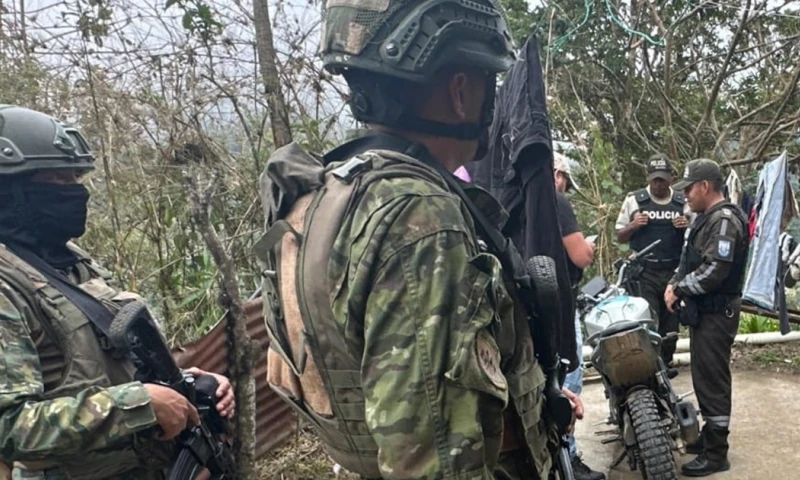 Decomisan 5.900 sacos de material mineralizado y maquinaria para la minería ilegal