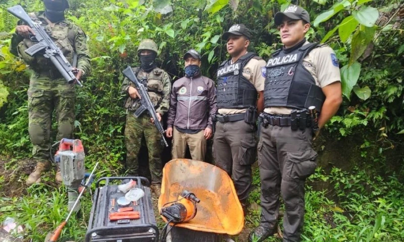 Las autoridades presumen iban a "fortalecer actividades ilícitas de grupos armados colombianos" en la frontera / Foto: cortesía