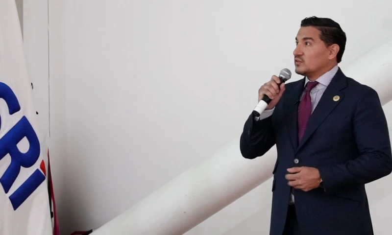 El SRI recordó que toda actividad económica debe ser reportada e inscrita en el Registro Único de Contribuyentes (RUC)