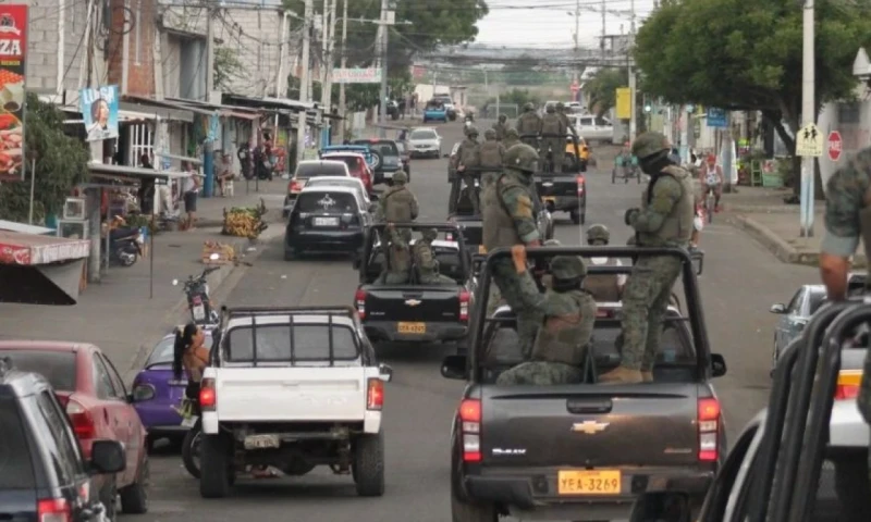 Toque de Queda en Ecuador