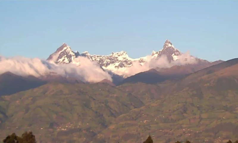 Labores de búsqueda de posibles personas desaparecidas continúan", informó ECU-911. / Foto: EFE