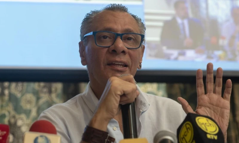 Glas está recluido en La Roca desde que fuese detenido el 5 de abril de 2024 en la Embajada de México en Quito / Foto: EFE