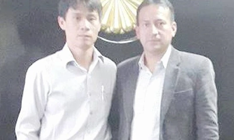 El alcalde, Guillermo Zhinín, se reunió en Quito con los funcionarios asiáticos. 