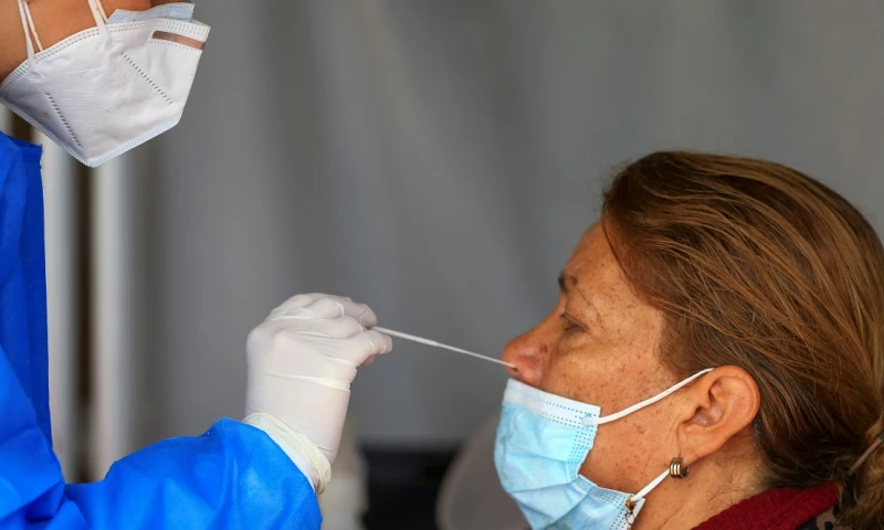 Ecuador suma 1.418 nuevos casos de covid-19 y acumula 852.183 en pandemia / Foto: EFE