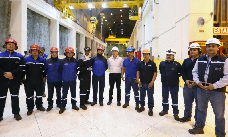 El 14 de enero, el presidente Daniel Noboa visitó la hidroeléctrica Paute Molino / Foto: cortesía Presidencia