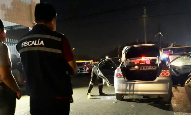 El fiscal fue atacado cuando se movilizaba en su vehículo, luego de concluir una audiencia de juicio contra dos procesados por asesinato / Foto: cortesía Fiscalía