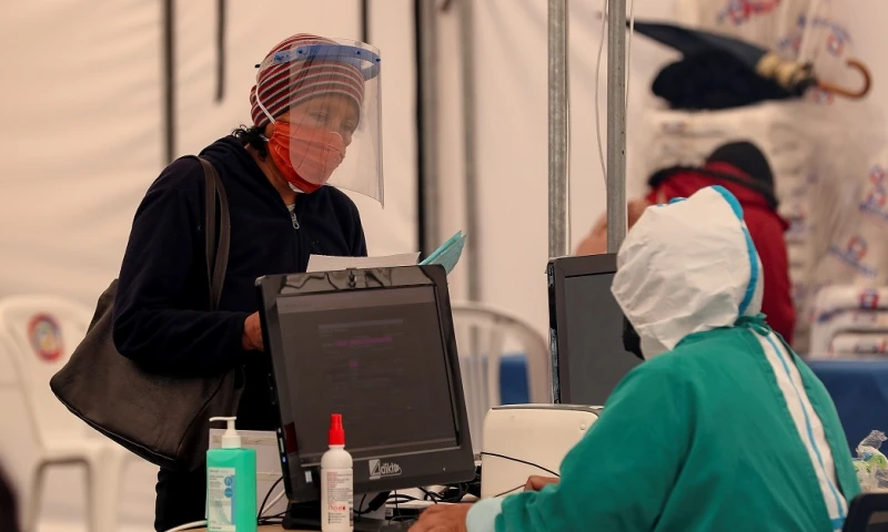 Ecuador suma 1.510 contagios en un día y acumula 155.625 casos de Covid-19 / Foto: EFE