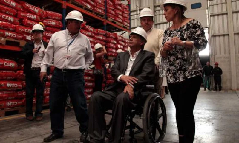 El candidato oficialista Lenín Moreno buscó reunirse durante su campaña con varios sectores empresariales del país, para escuchar propuestas. Foto: EL COMERCIO 